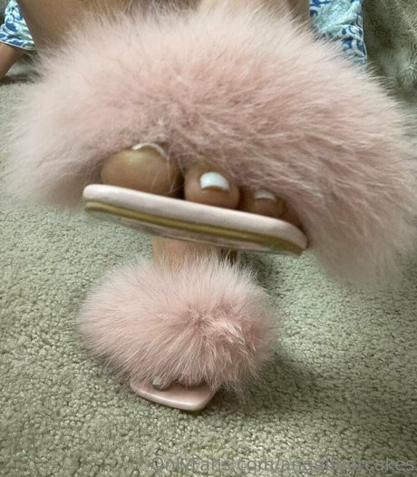 angelfootcakes free actress galleries