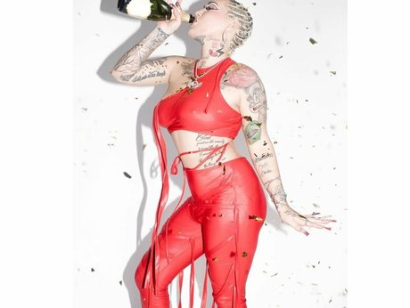 gay midget onlyfans art nude img