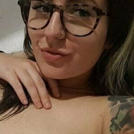 Foxxystarlight pornstar erotic images