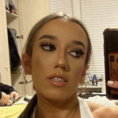 Joanna Davidson model exclusive photo