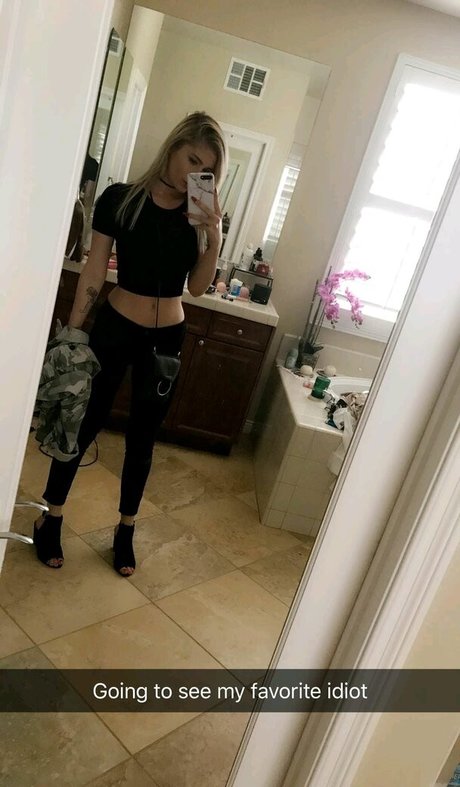 alt girl onlyfans top image