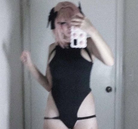 blonde onlyfans erotic pics