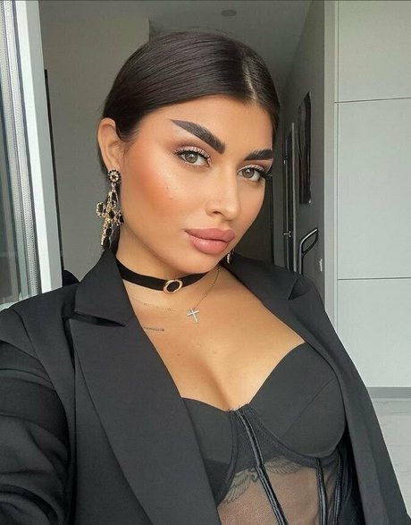 asian dildo onlyfans naked pic