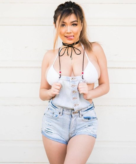 Rey Trajano exclusive model images