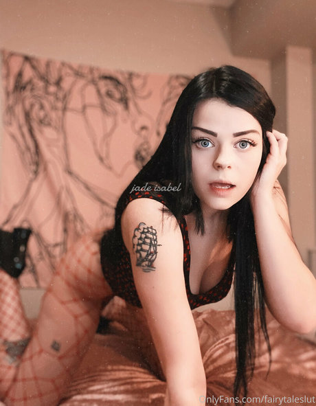 ravebbyjade pornstar erotic photo