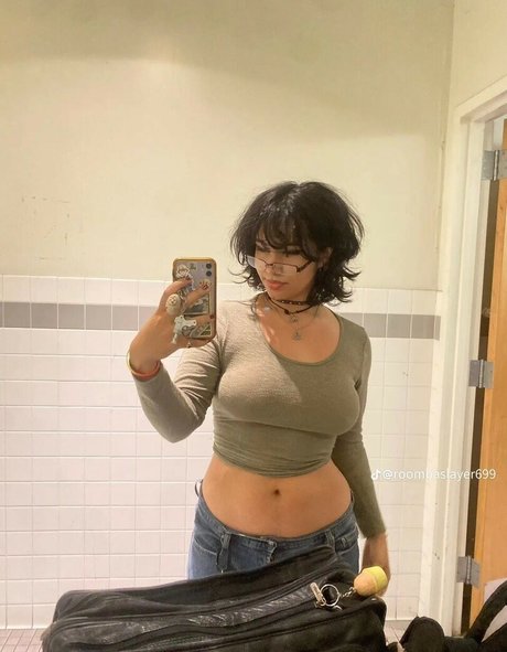 Roombaslayer69 actress pic