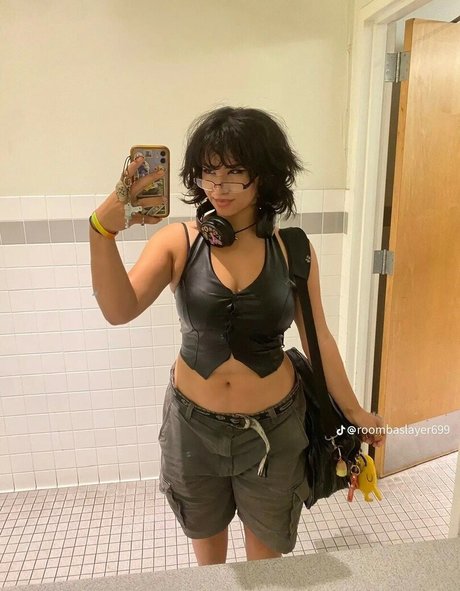 Roombaslayer69 art pornstar pics