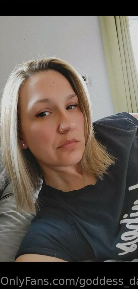 goddess daniella pornstar erotic pics