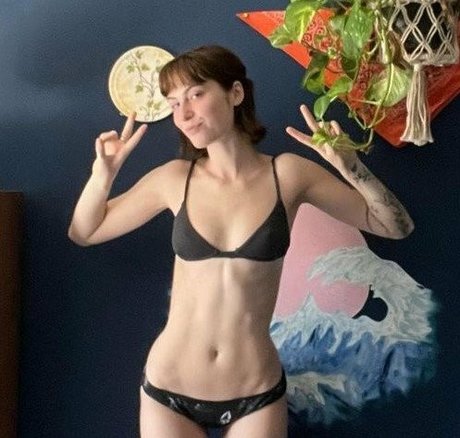 scrotegirl best actress picture