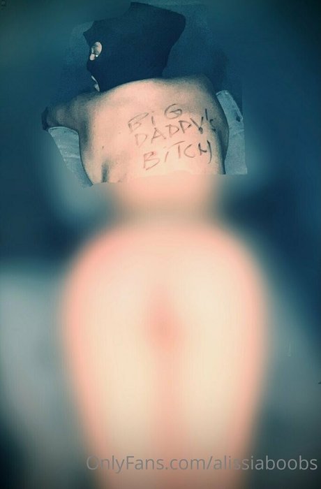 alissiaboobs sex model image