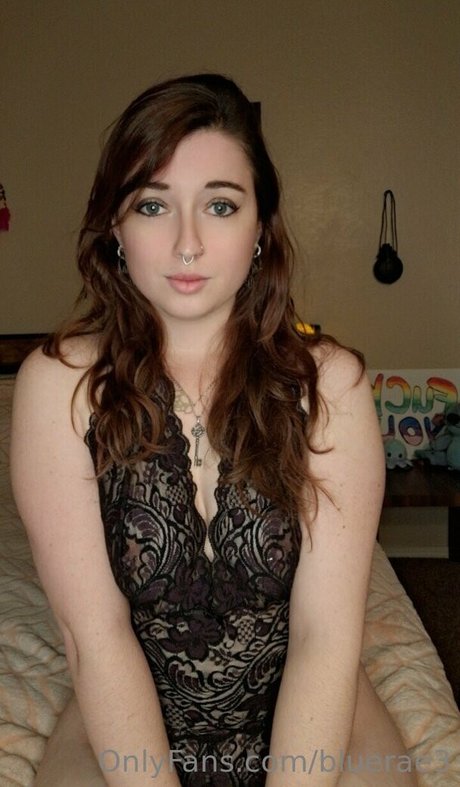 bluerae3 model hot photo