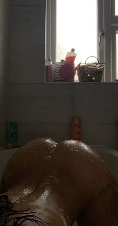 Ybbbyx hd actress images