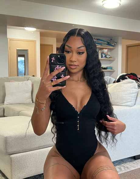 cute blowjob onlyfans naked pics