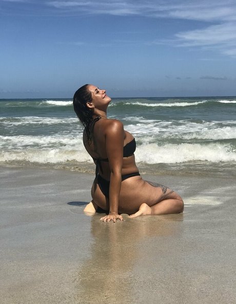 lesbian seduction onlyfans best galleries