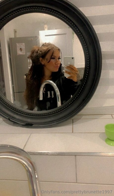 prettybrunette1997 pornstar pretty photos