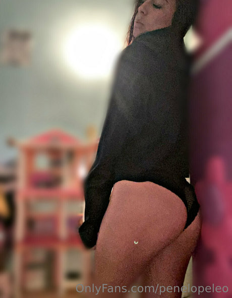 penelopear pornstar hot img