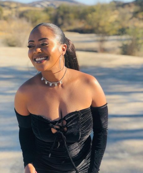 gay midget onlyfans beautiful picture