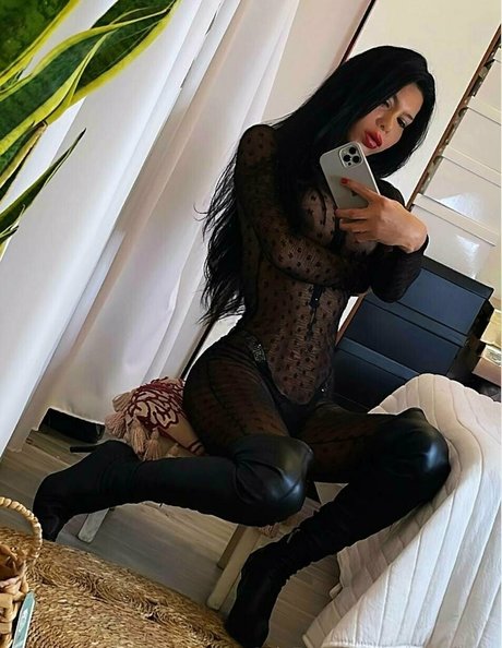 your sofia ts model sexy img