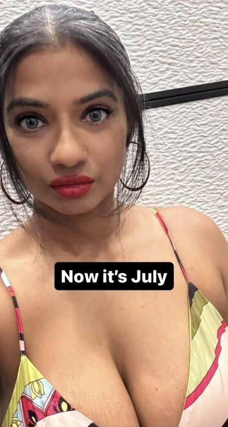 MzKora art actress pics