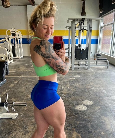 lizanne1995 model exclusive photos