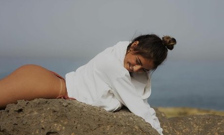 Hili Asraf nude star pictures