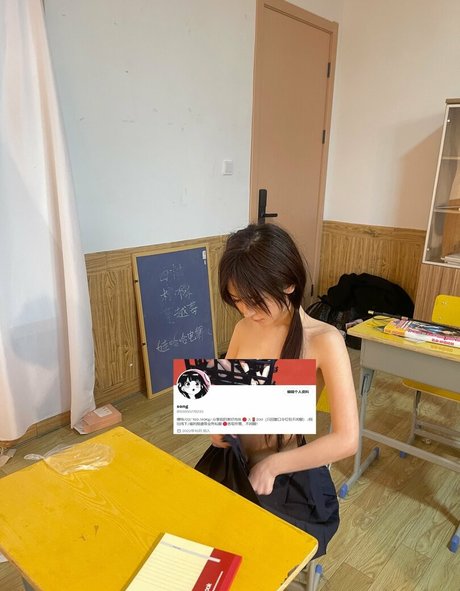 SS95577233 star pornographic pics