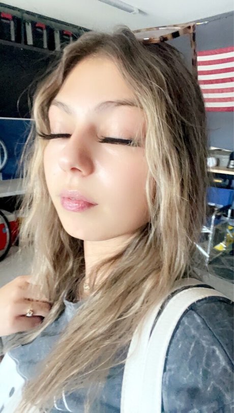 Elena Lukin hot pornstar pics