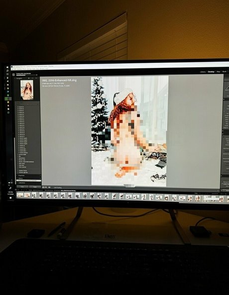 mynamesnotseven naked pornstar pic