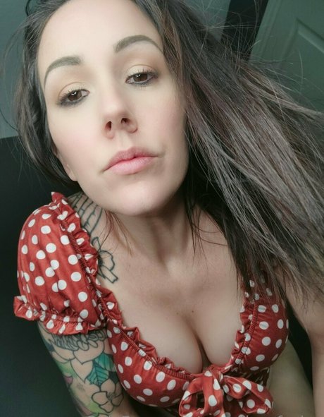 paradiseofsoles model porn pic