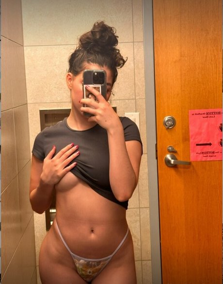 lesbian seduction onlyfans hot sex picture