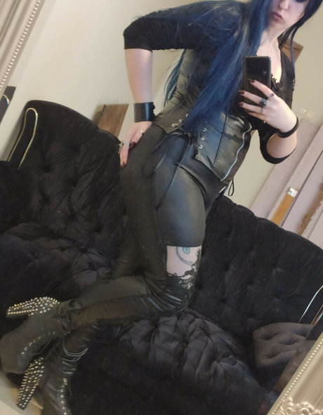 Jennybiatch pornstar pretty pics