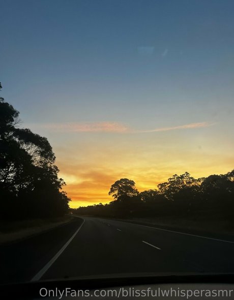 lesbian seduction onlyfans porn galleries