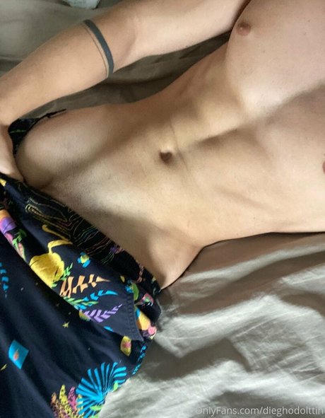 chubby nude onlyfans sexy photo