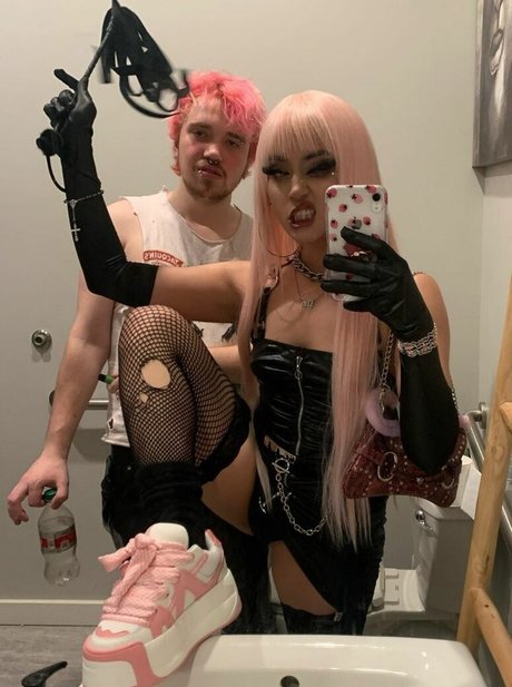 Babispit model sexy pics