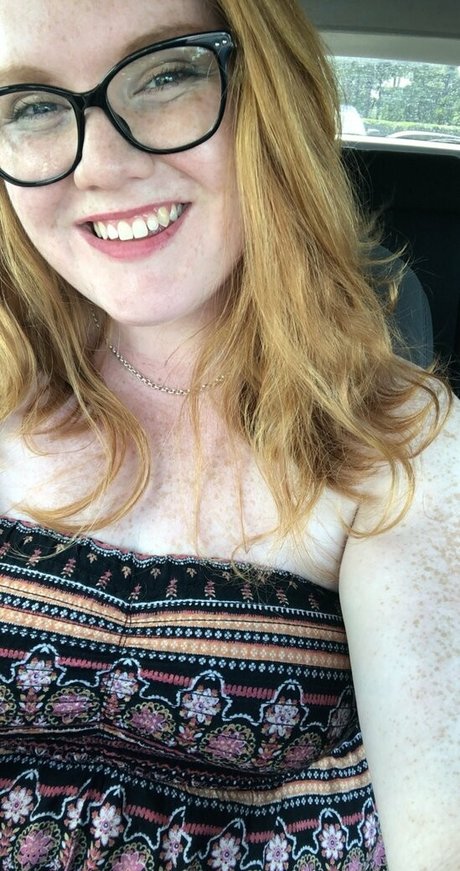 eveeg naked pornstar pic