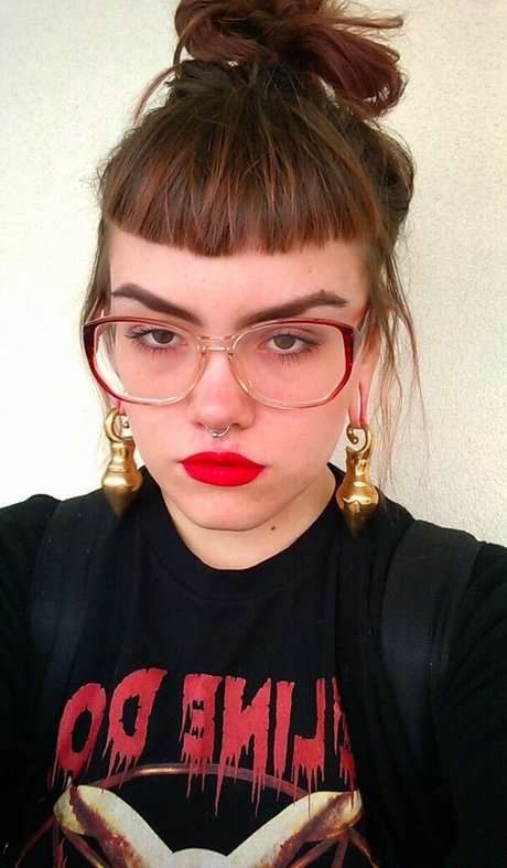 Bree McGee model erotic img