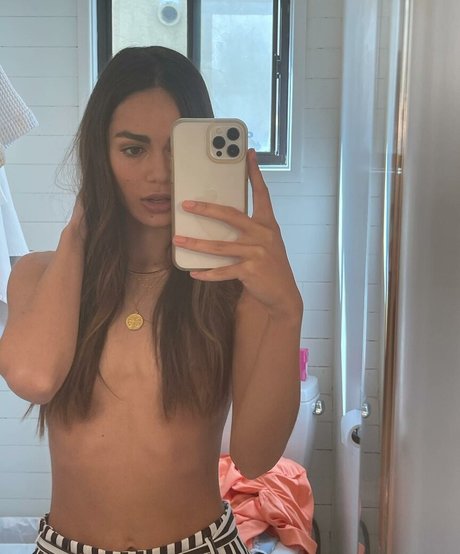 Narine Kagramanyan nudes model img