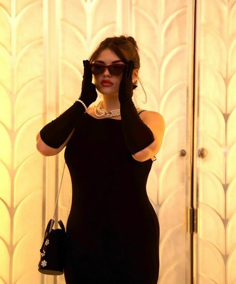 Alondra Larson nice pornstar galleries