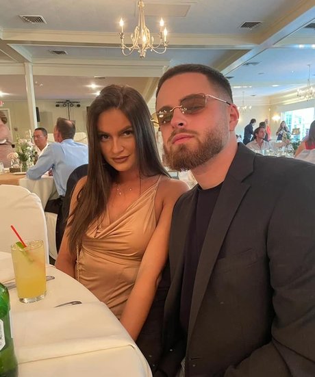 Kayla Giarrusso erotic model gallery