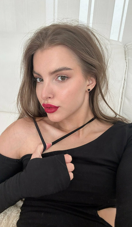 vixydi free hot actress galleries