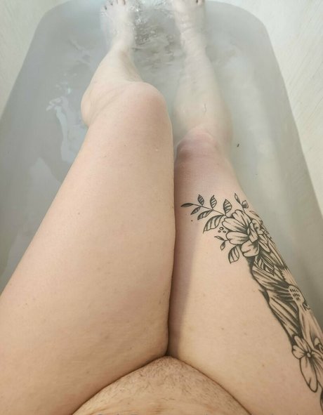 tatted shadow pornographic actress pictures