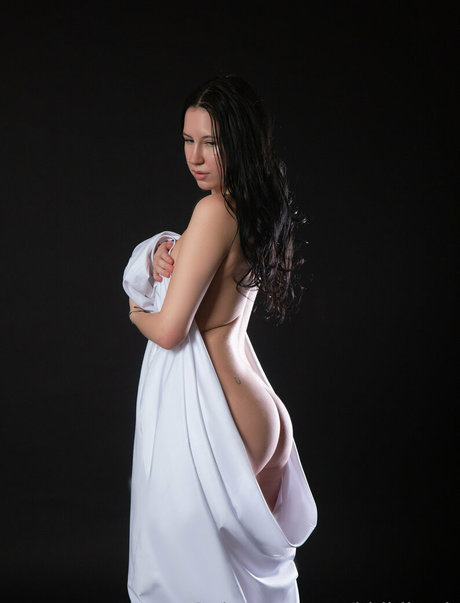 kkikikash xxx pornstar pic