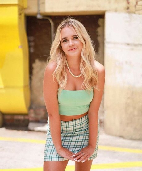 beauty teen onlyfans xxx image