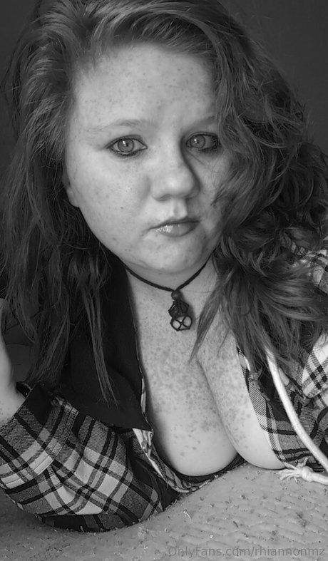 asmr feet onlyfans adult photo