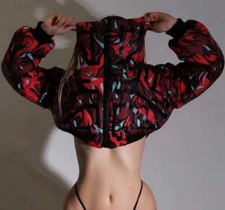 close up onlyfans sexy naked image