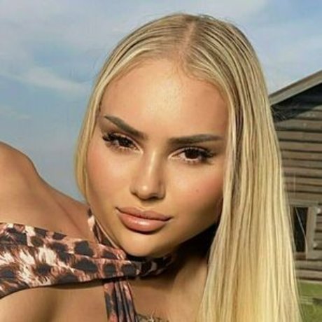 redhead pov onlyfans free porn pic