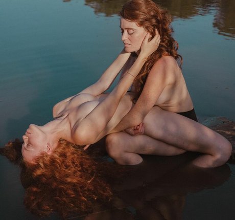 Dana And Marina Kushnir high quality pornstar gallery