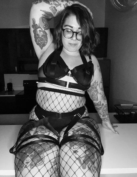 Stepstool Sarah star erotic gallery