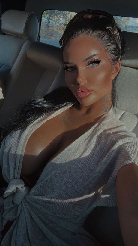 Enise Sude star perfect gallery