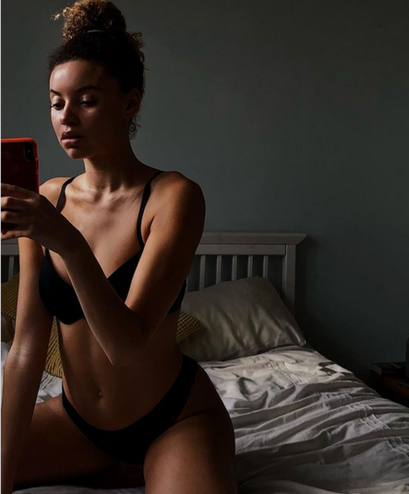 tall milf onlyfans exclusive img